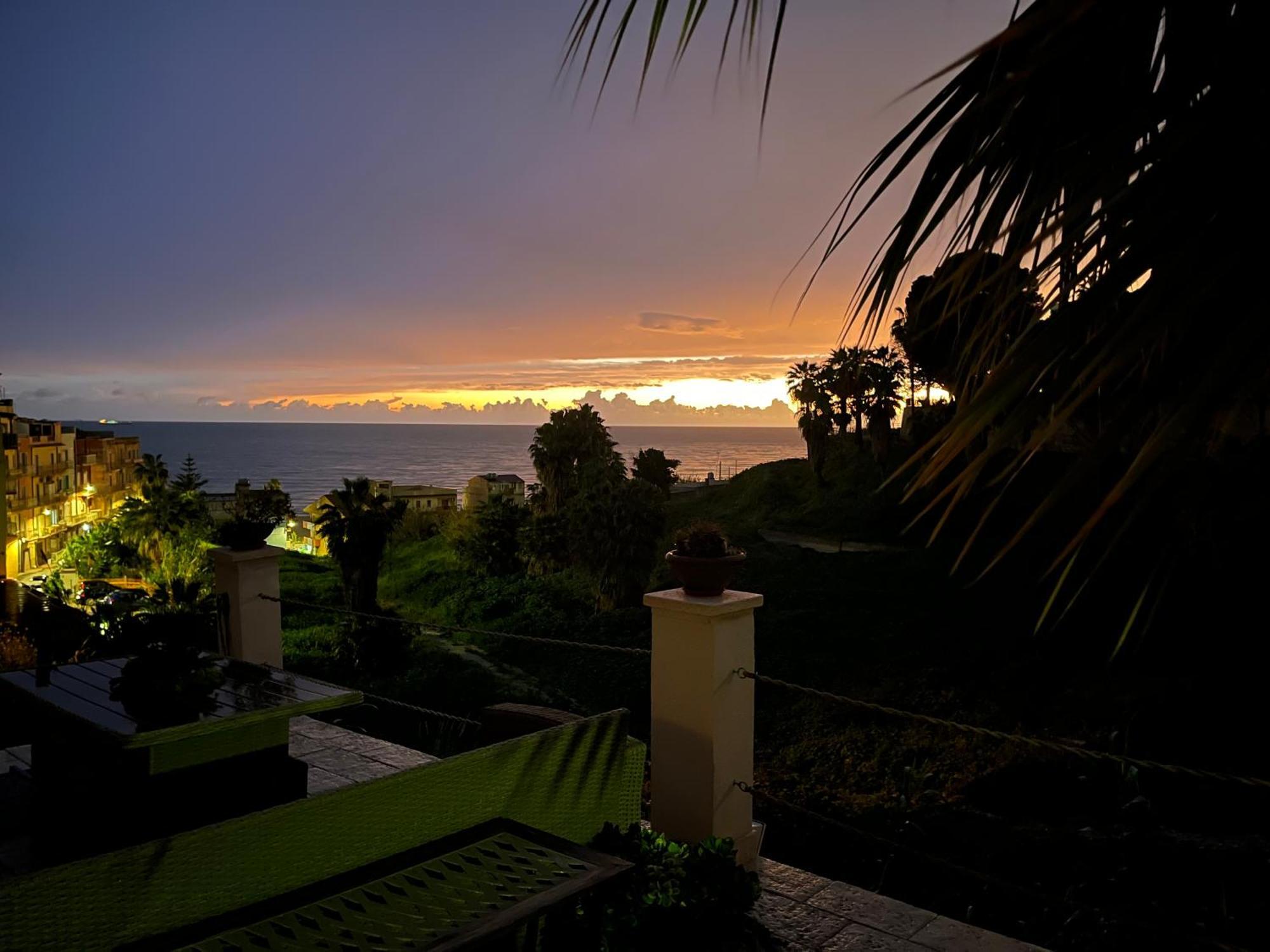 Casa Veranda Sul Mare Джела Екстер'єр фото